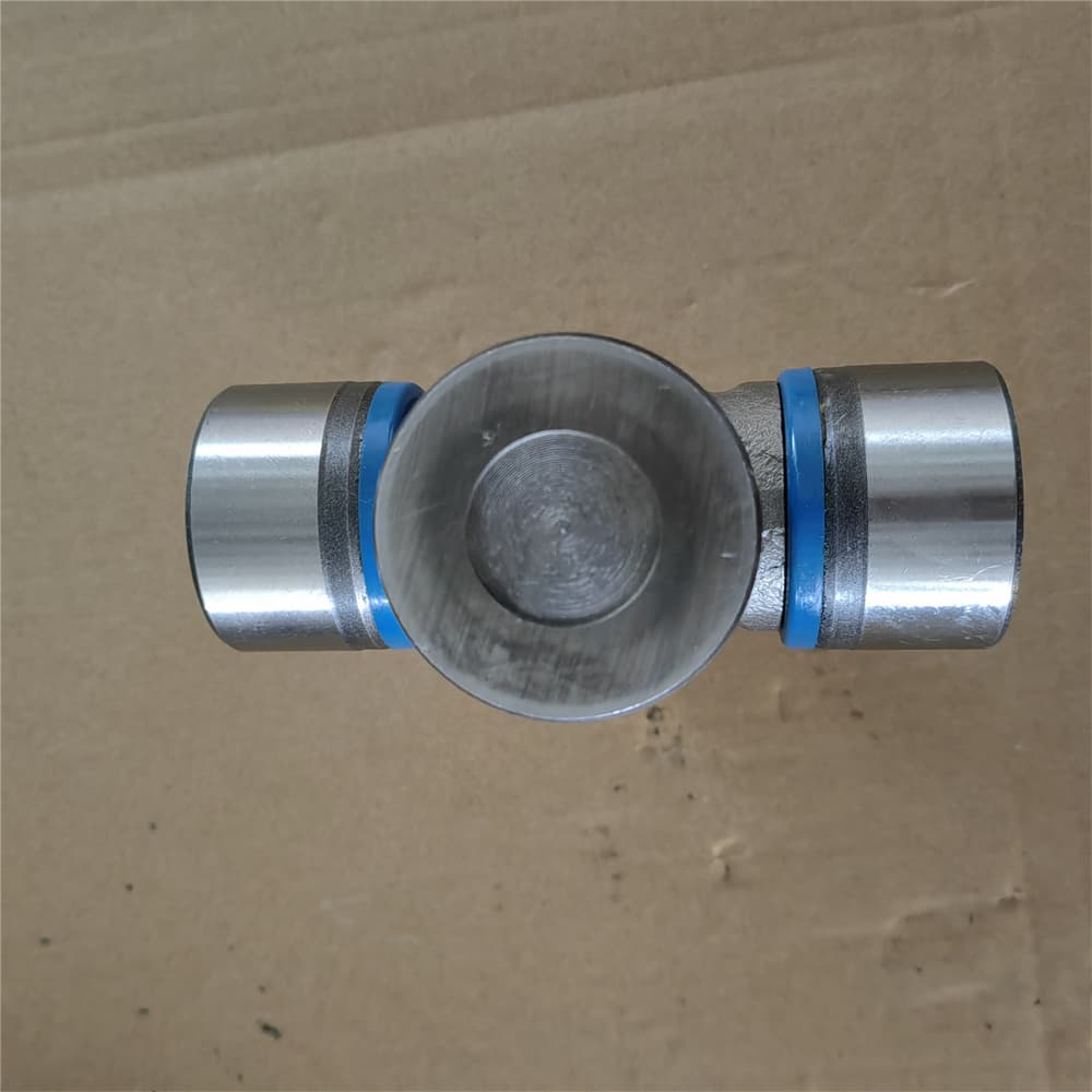 SINOTRUK universal joint Qin Yan 57х152