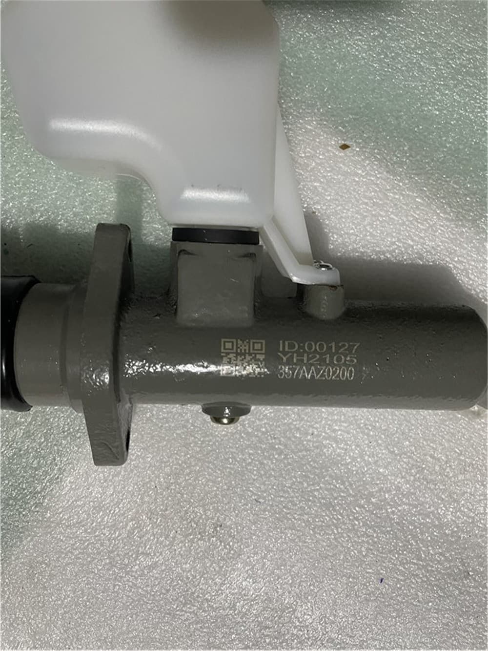 SHAANXI Clutch master cylinder 357AAZ02000