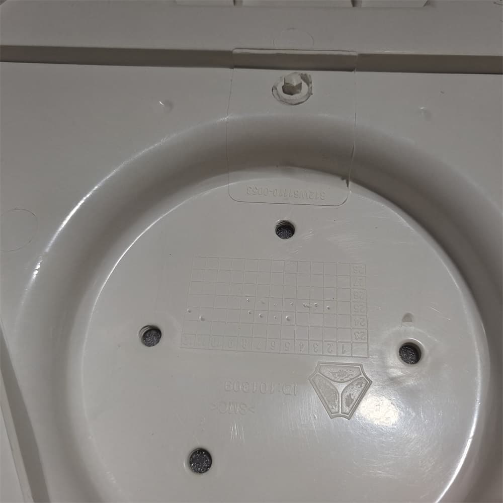 Radiator grille