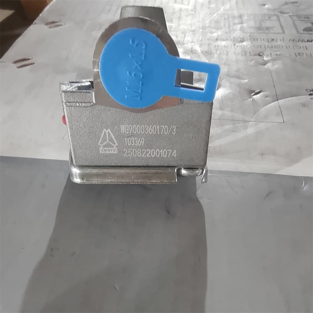 Trailer connector (red)