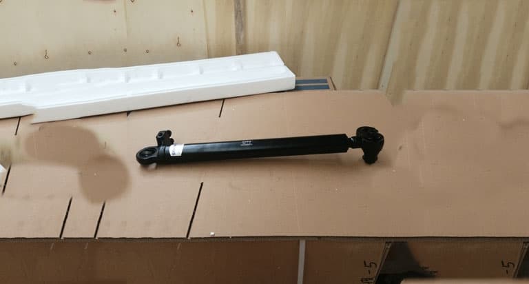 overturn oil cylinder