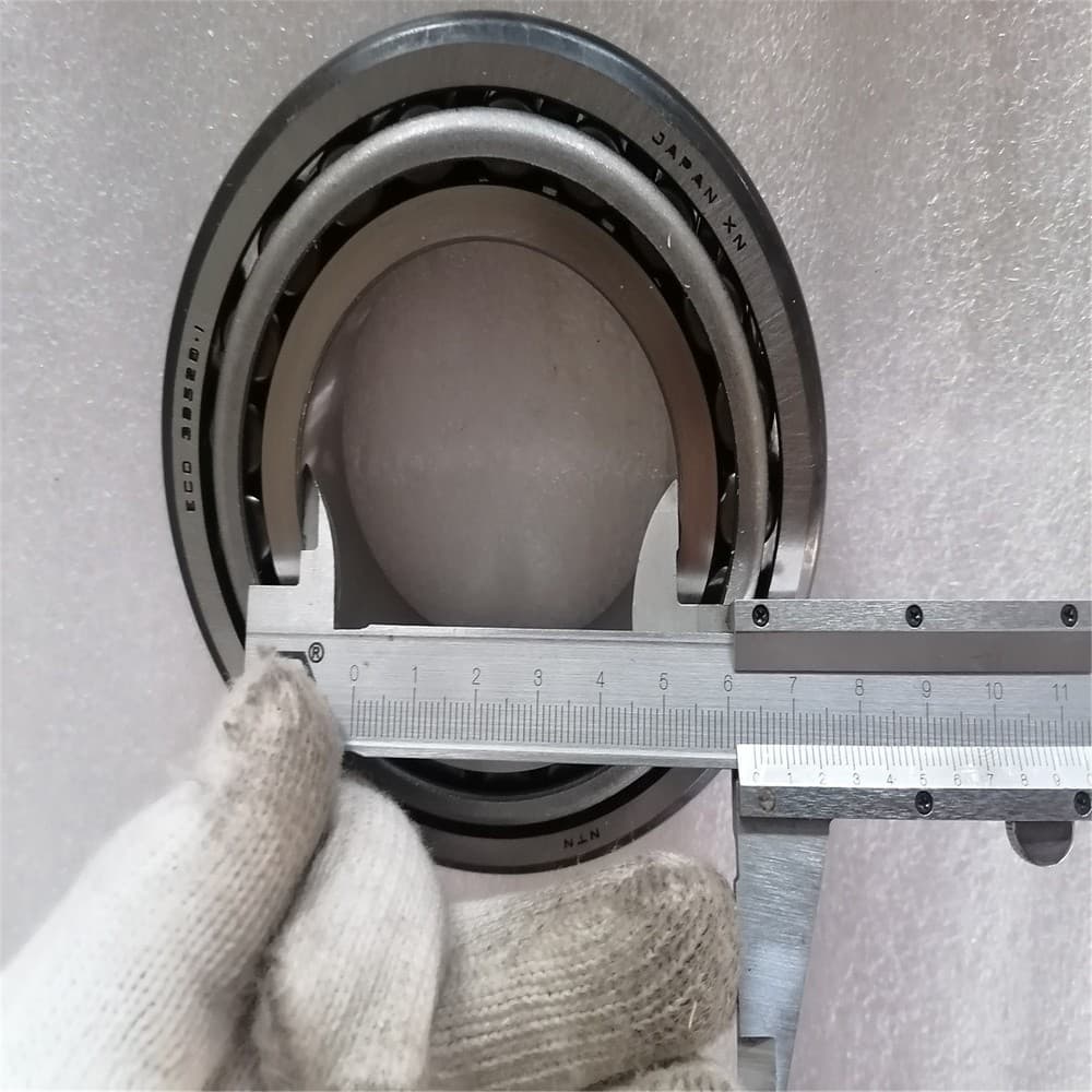 FOTON Roller bearing (63,500X112,712X30,162) 0735.372.115