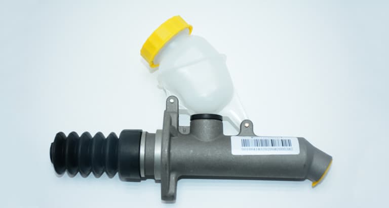 Clutch master cylinder