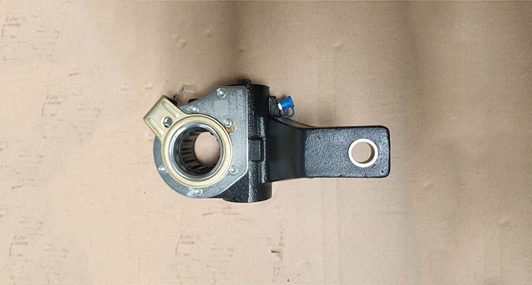 Adjustment arm