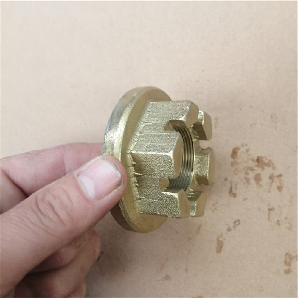 Flange nut