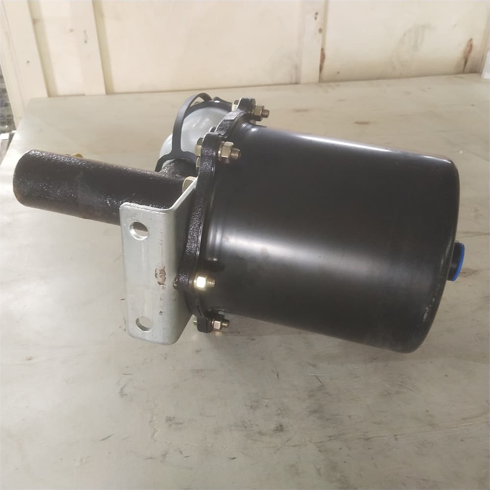 Vacuum booster pump