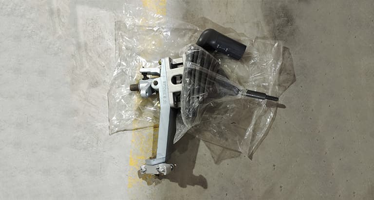Manipulator assembly