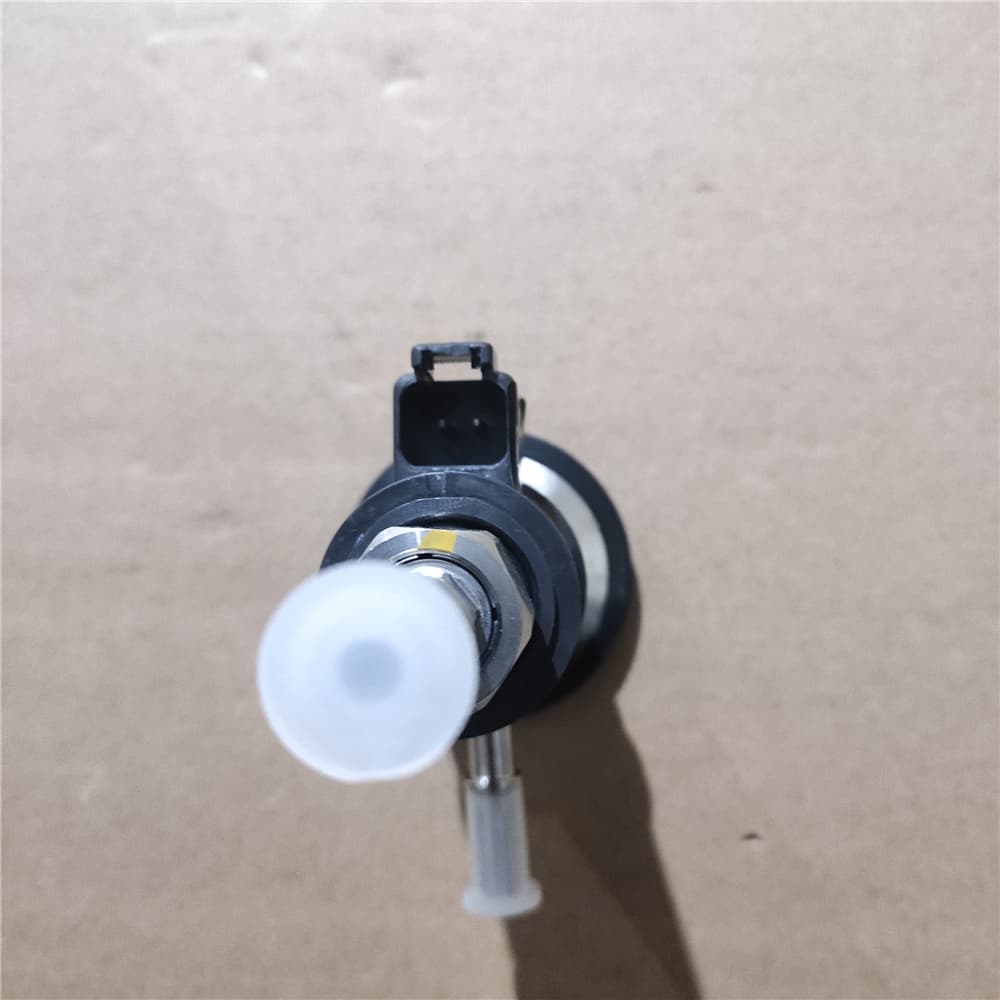 SINOTRUK Urea nozzle WG1034121002