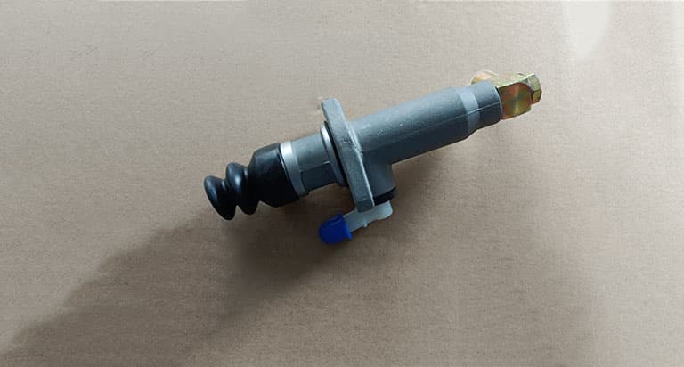 clutch master pump