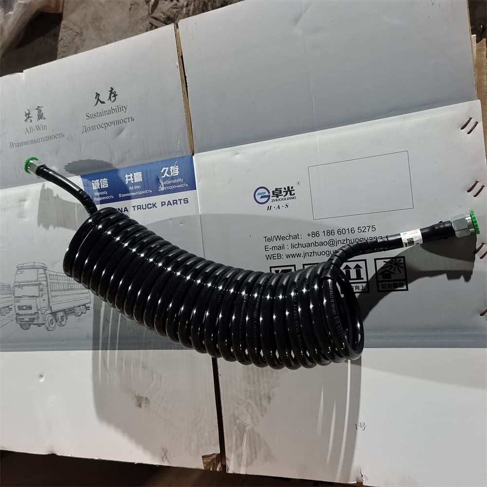 SINOTRUK спиральная труба WG9000360140