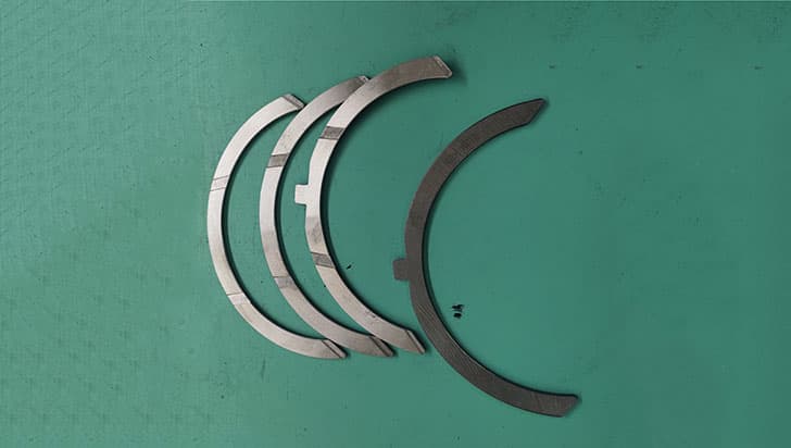 Thrust piece