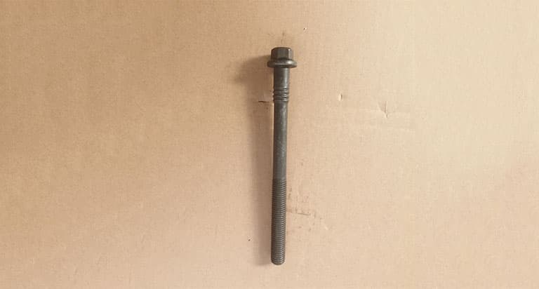 Cylinder head bolt
