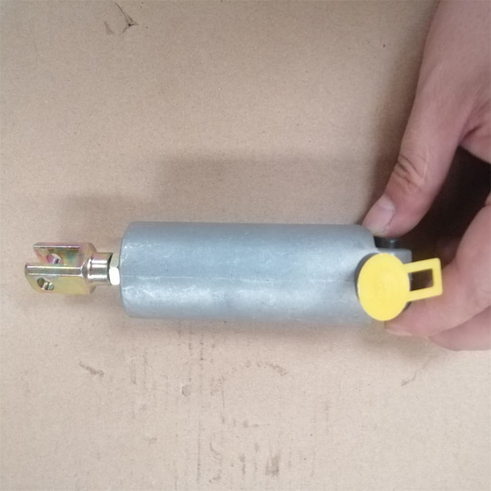 SINOTRUK power cylinder 179100360018