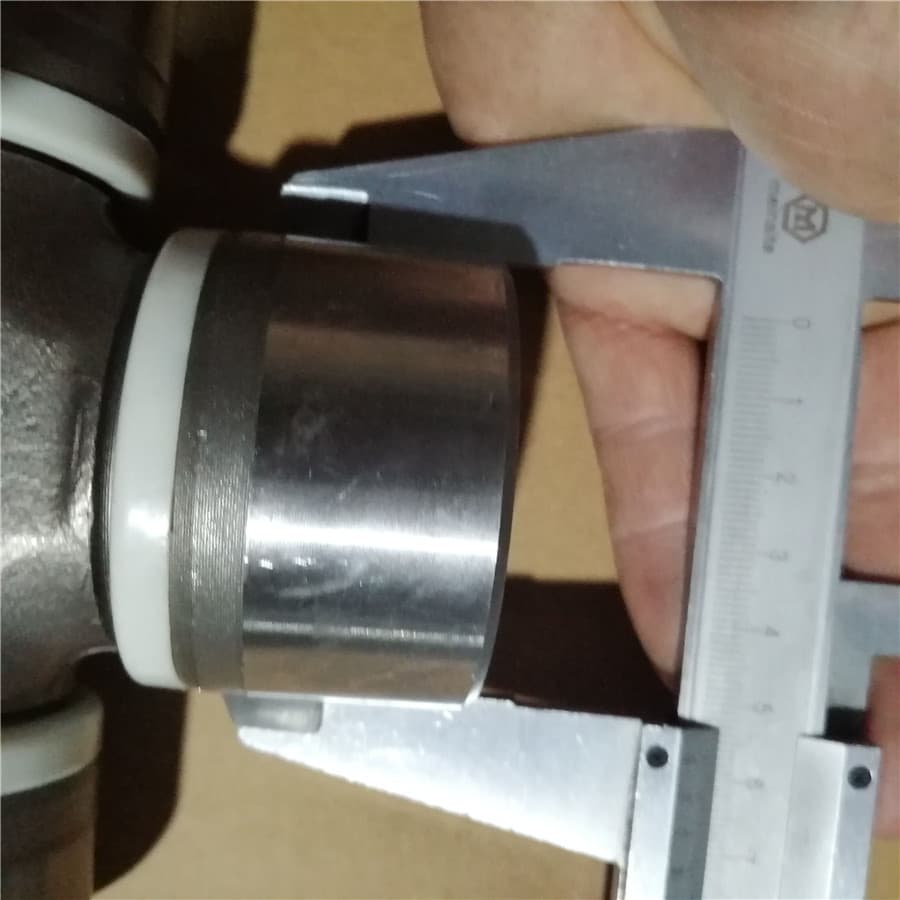 Cross shaft