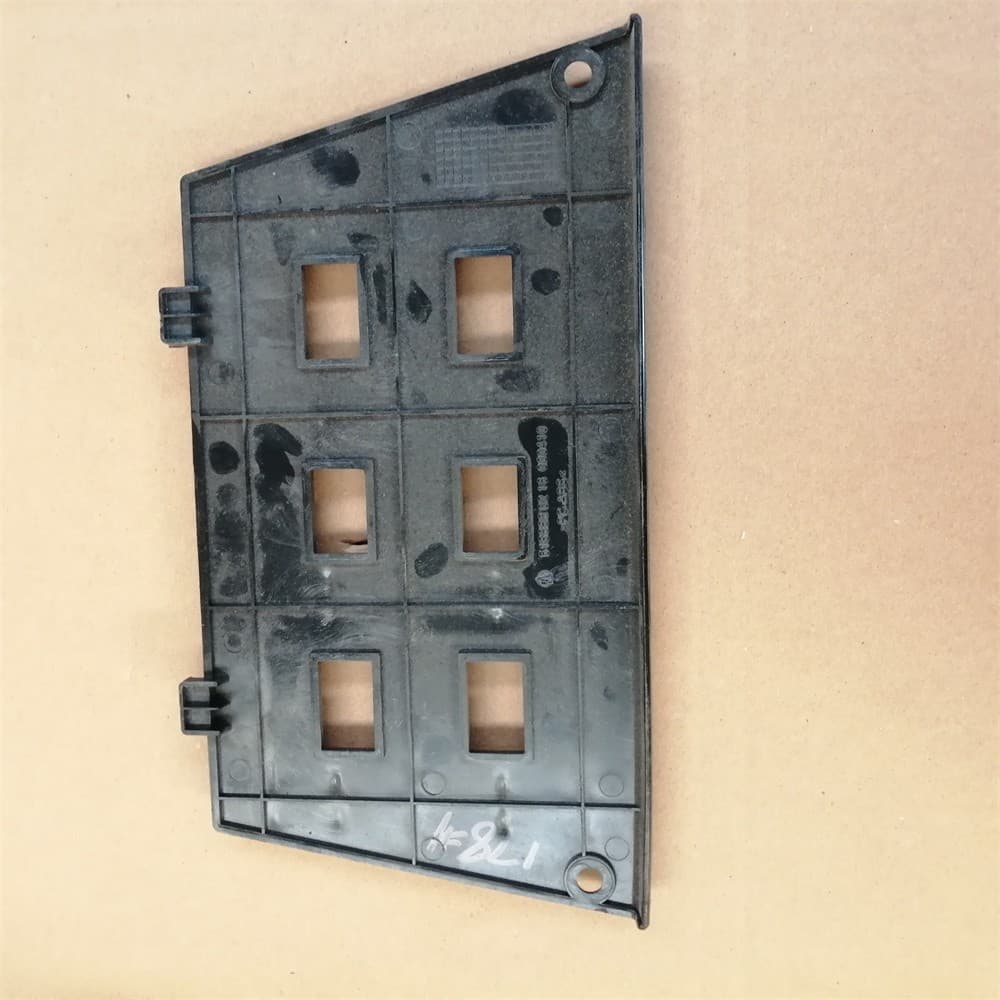 right upper anti-skid pedal