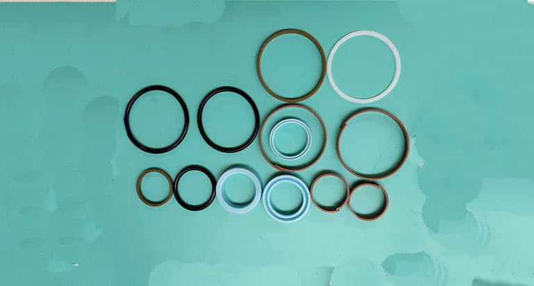 Hydraulic cylinder repair kit