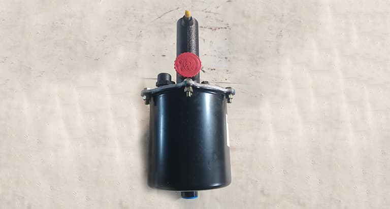 Vacuum booster pump