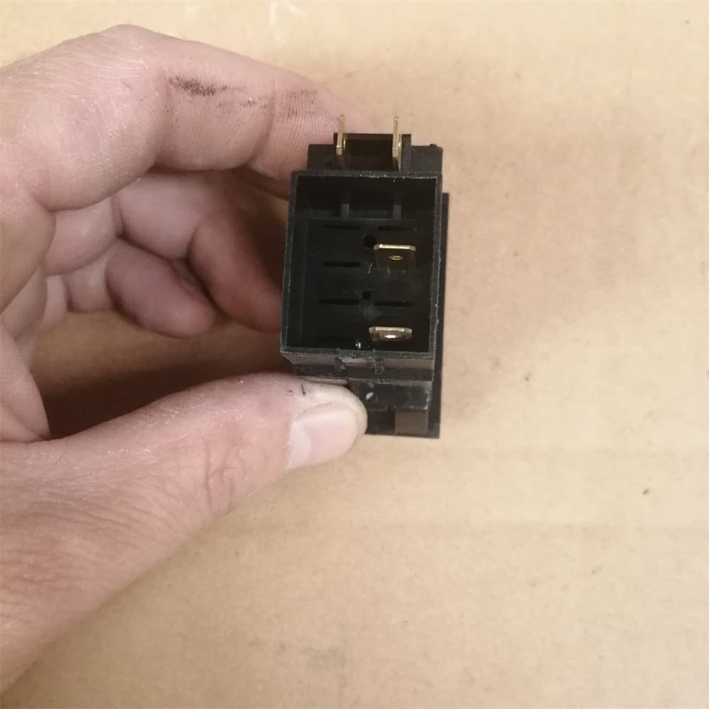 Emergency alarm switch