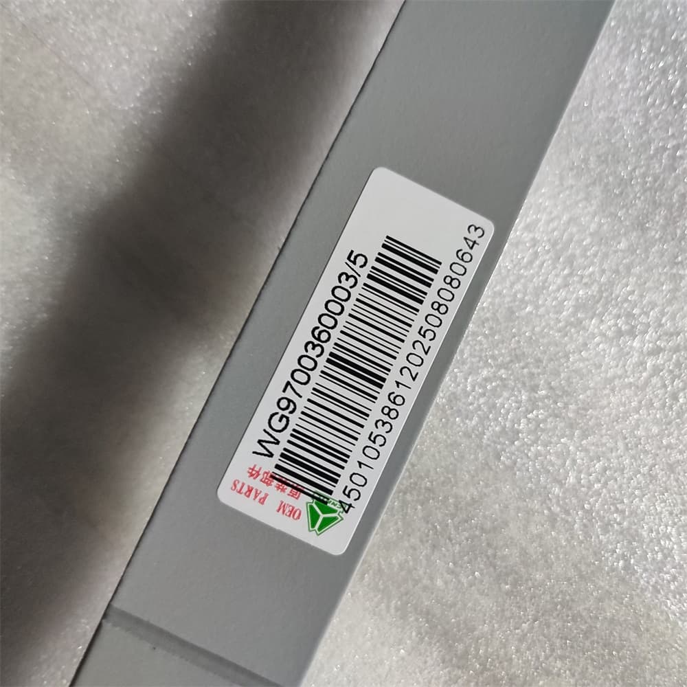 Air reservoir strap assembly