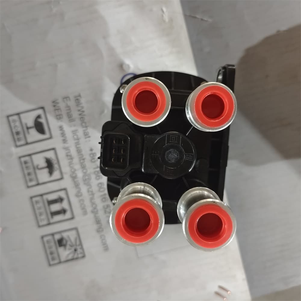 SINOTRUK Electric directional control valve WG9925550807