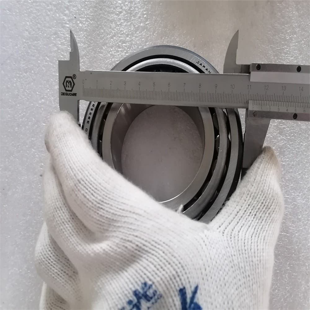 FOTON Roller bearing (63,500X112,712X30,162) 0735.372.115