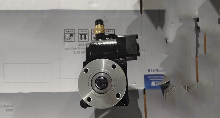PTO (ZF ECO4 Gearbox with Retarder)