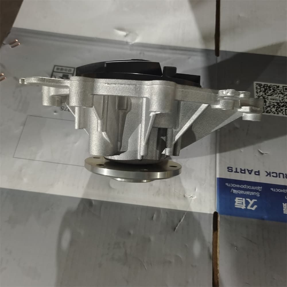 SINOTRUK Насос системы охлаждения (Помпа) Sitrak\Man MC11 200V06500-6694