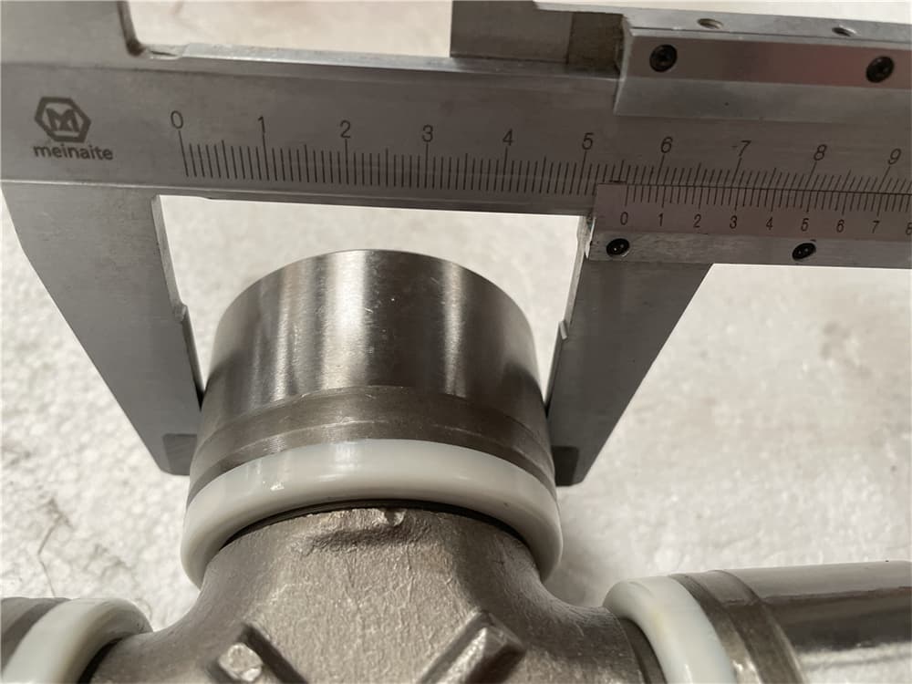 UNIVERSAL JOINT