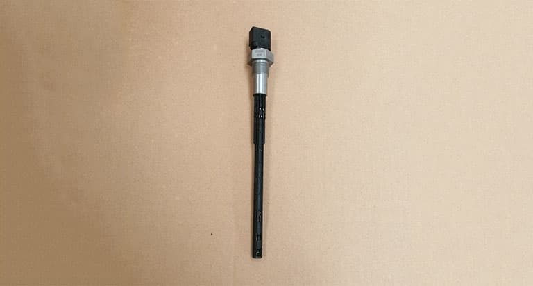 Oil level sensor