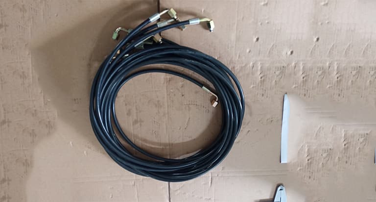 Double bend Hose (3200)