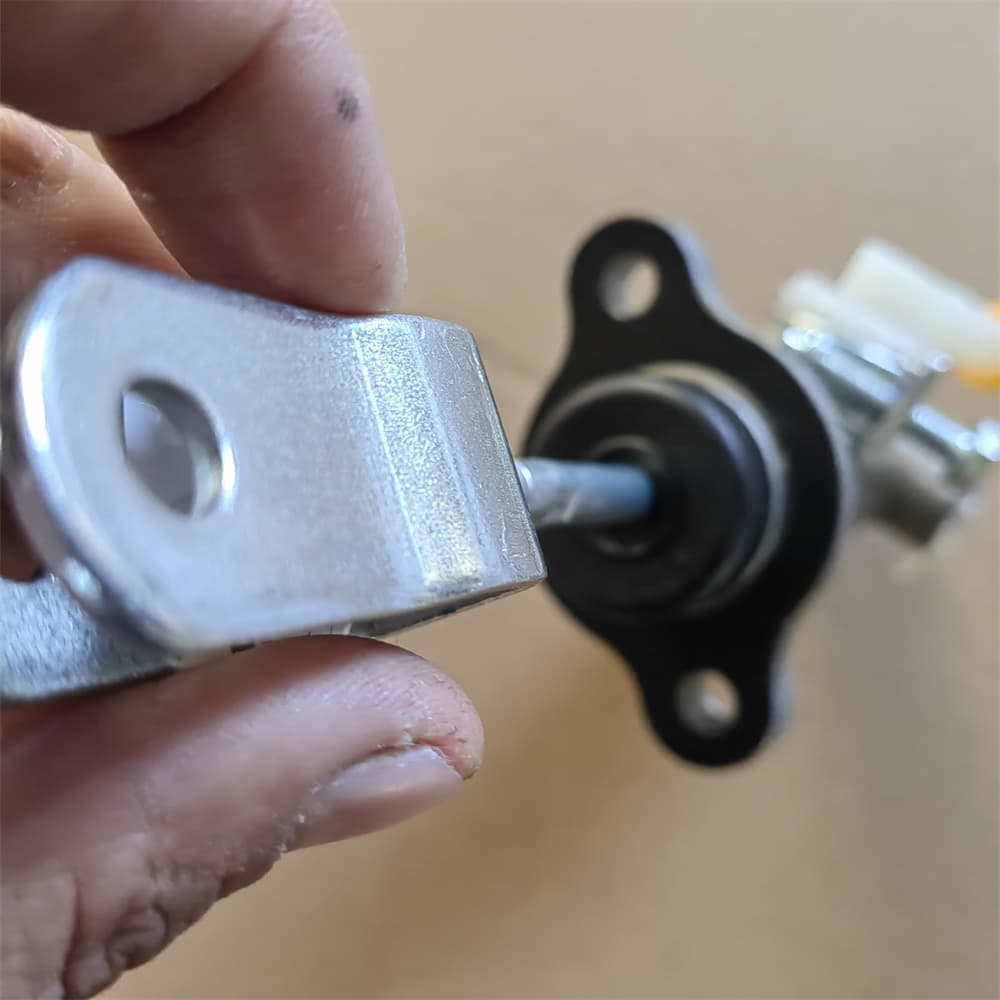 Сцепление Master Cylinder Assy.