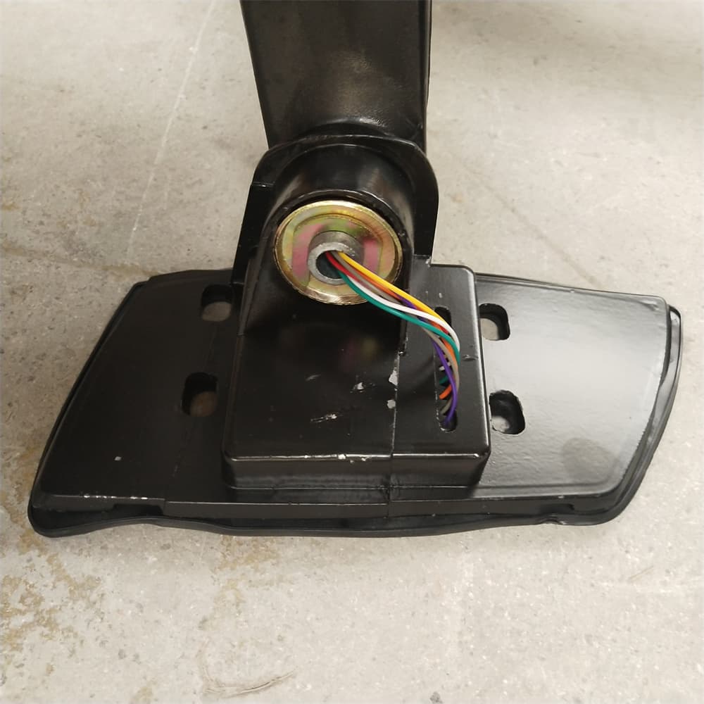 left rear Mirror