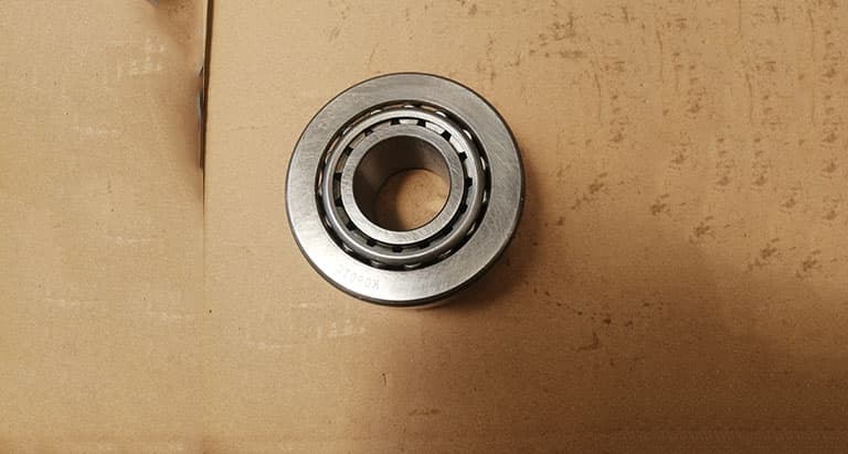 Main gear inner bearing