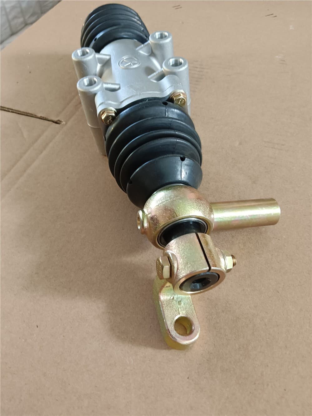 clutch booster assy(short)