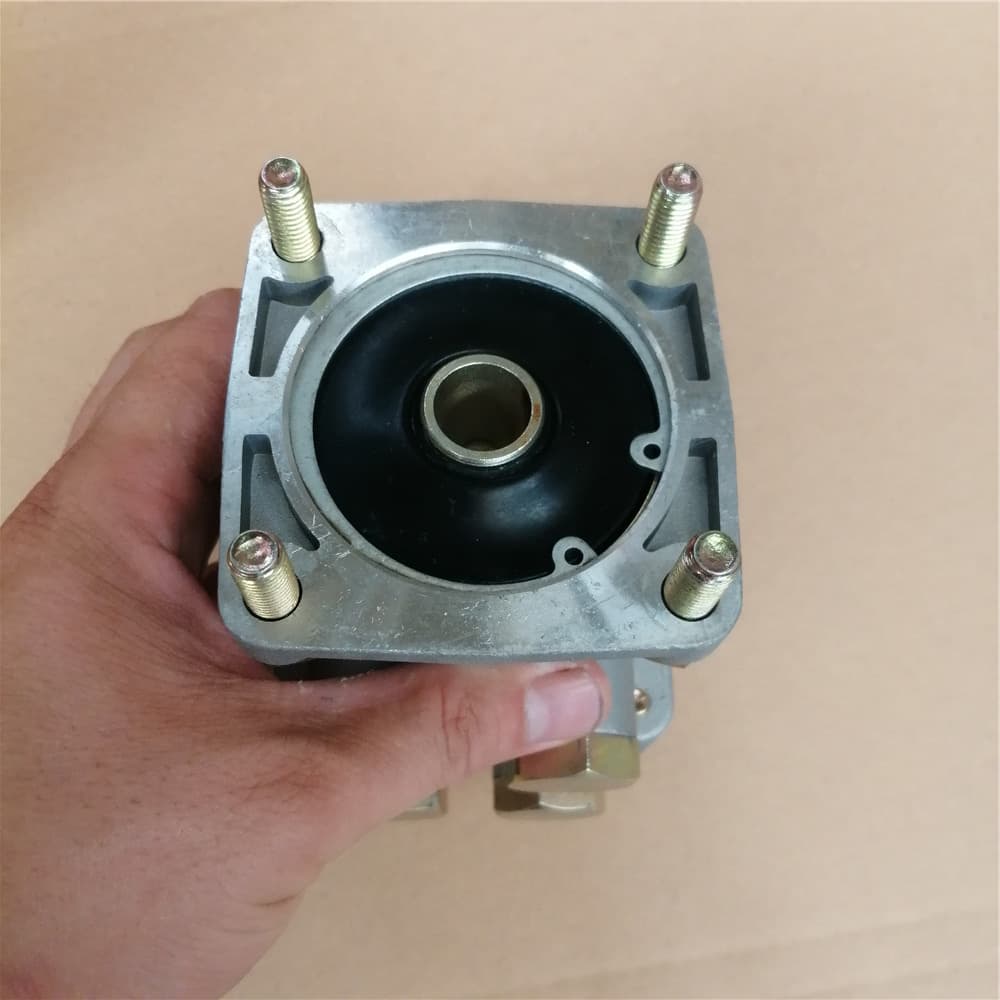 brake master valve assy