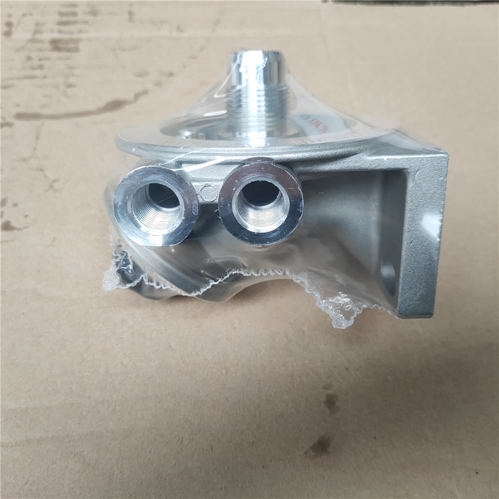 SINOTRUK Primary fuel filter holder VG1246080087