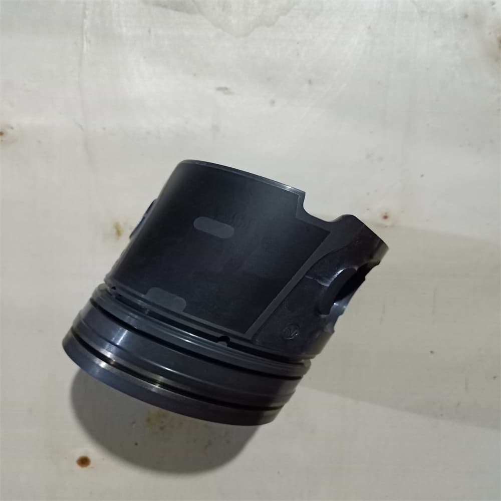 Naveco piston 5258754
