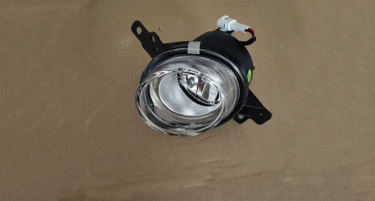 front fog lamp assy R