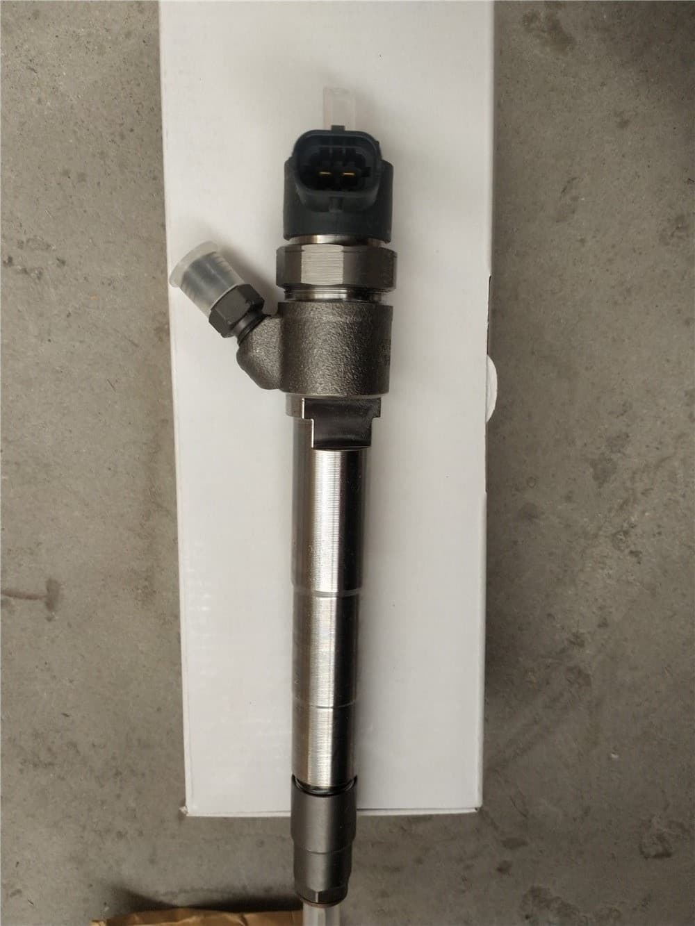 376 injector 2.8 (Форсунка)