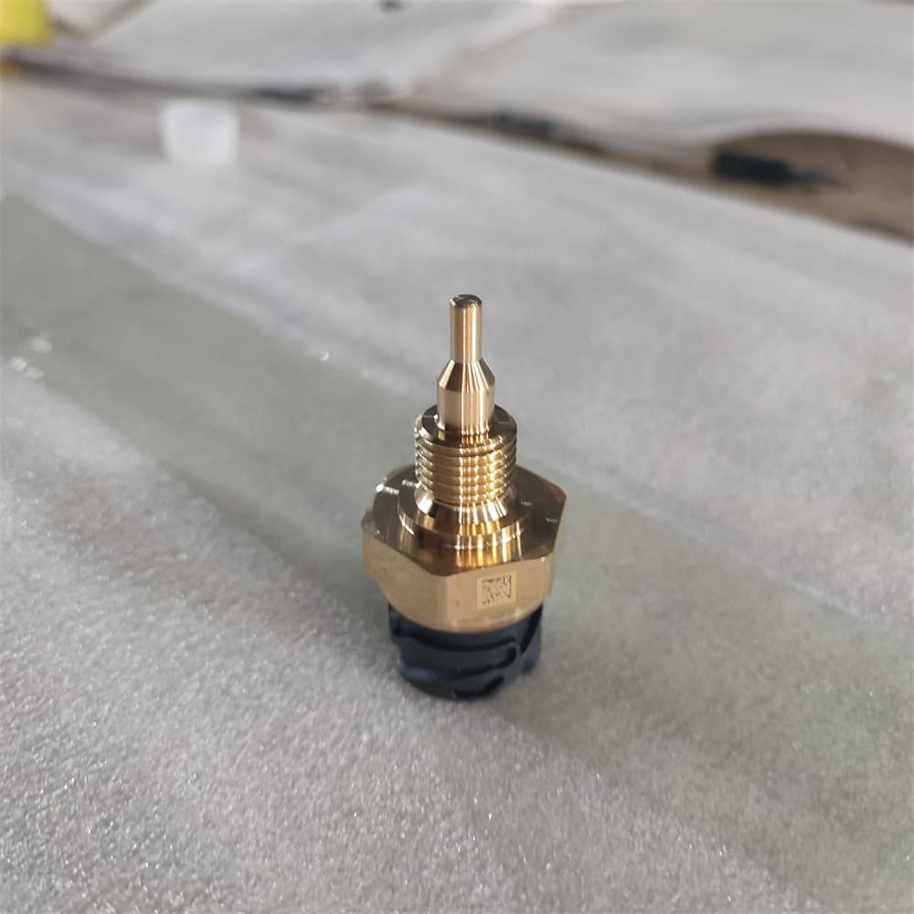 Sensor
