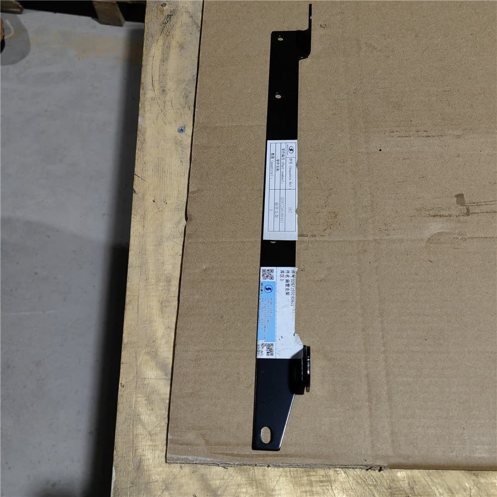 Flat tube bracket