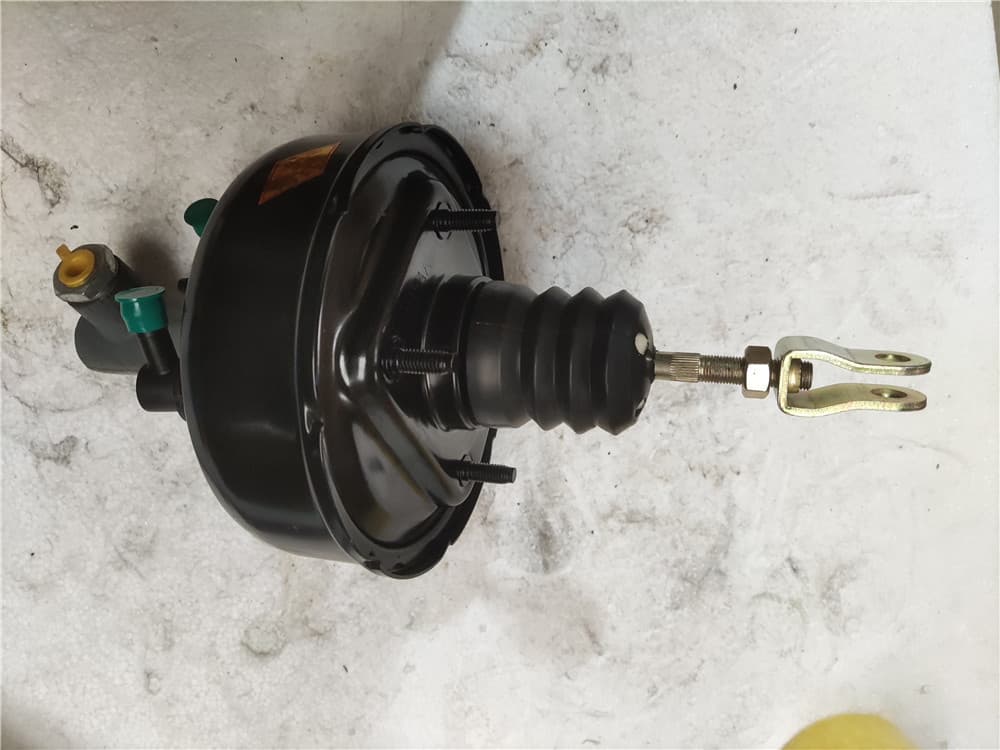 VACCUM BOOSTER WITH MASTER CYLINDER ASSY