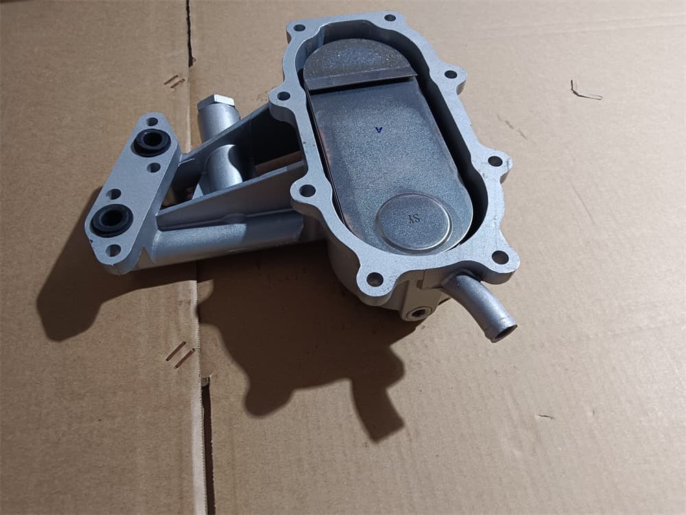 Naveco oil cooler cover yunnei 4100QBZ(HA01892)