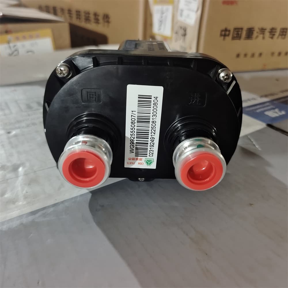 SINOTRUK Electric directional control valve WG9925550807
