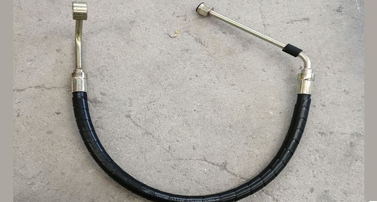 High pressure oil pipe