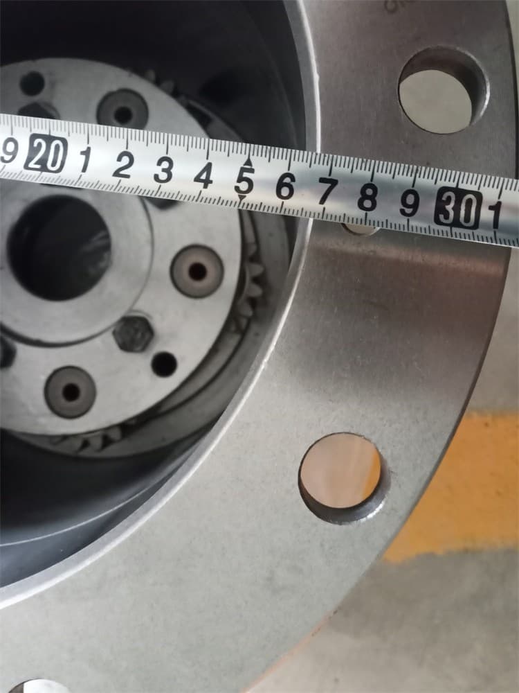 SINOTRUK Бортовой редуктор в сборе WG9231340329