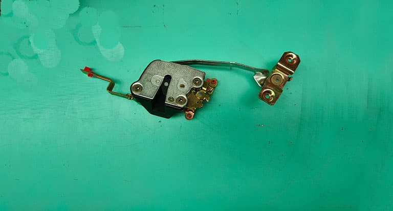 Door lock Foton 1099, 3251