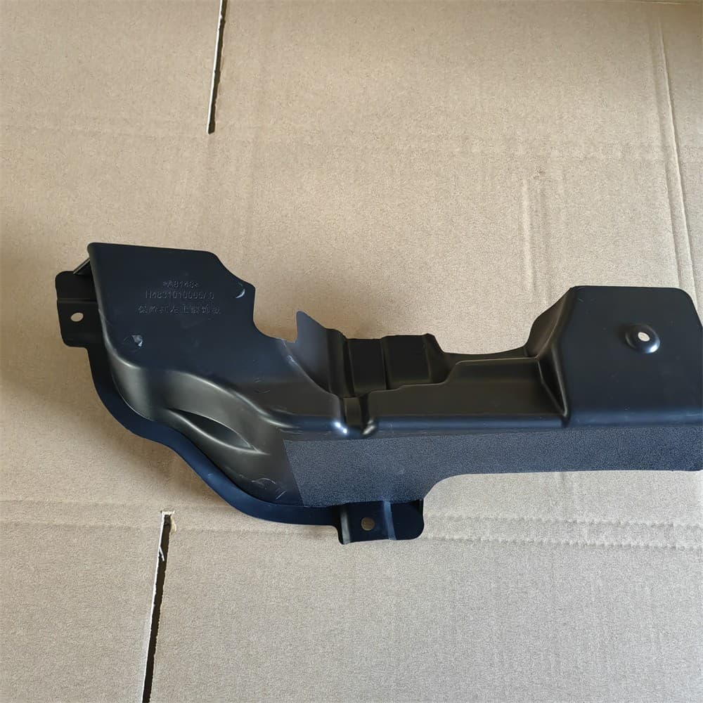 Bumper upper left trim panel