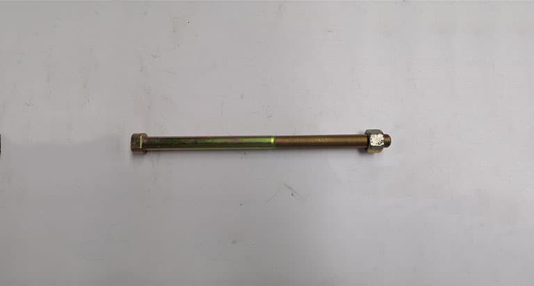 Rear Leaf spring center screw with nut L=280 M16