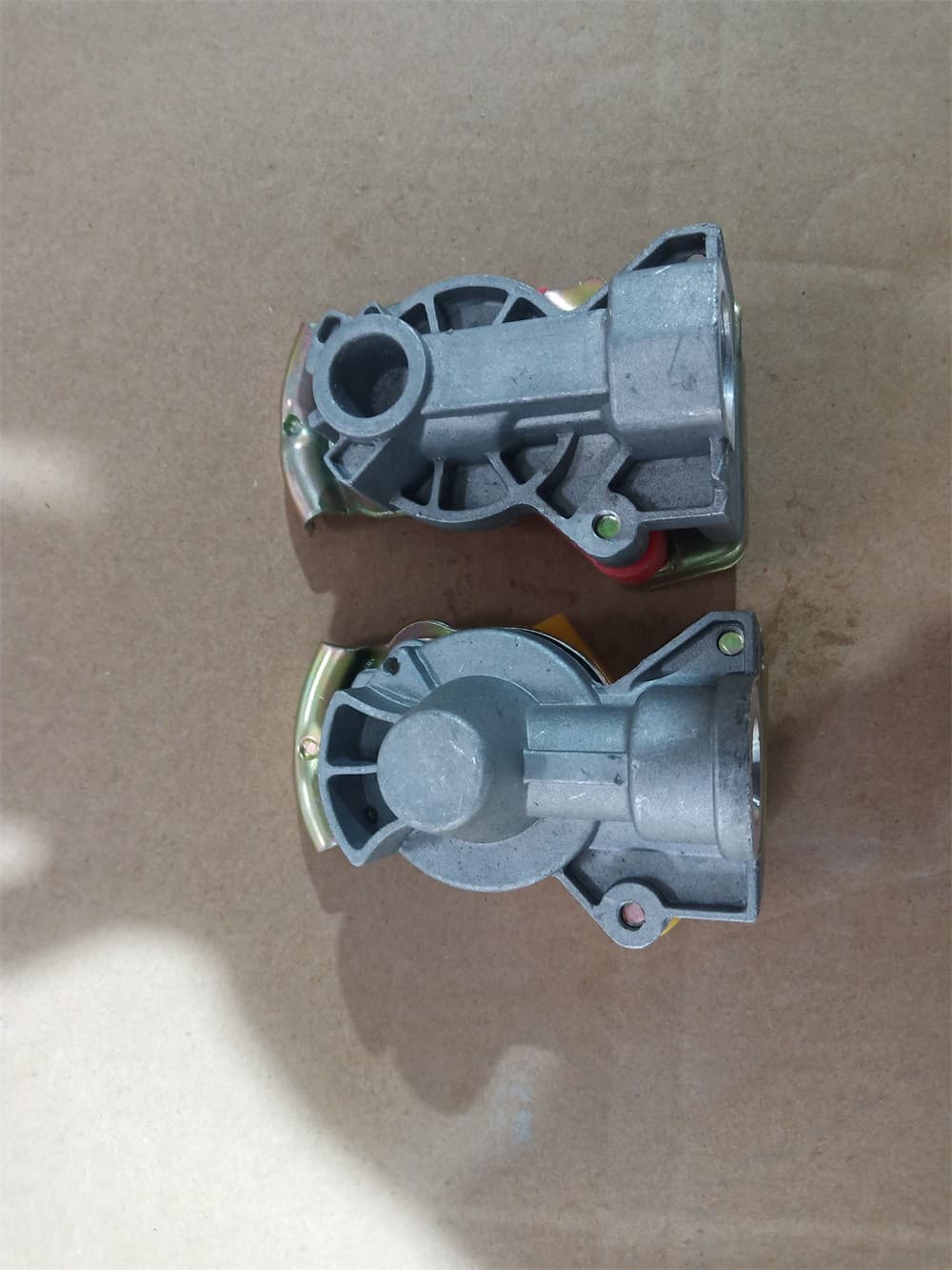 SINOTRUK Trailer joint WG9000360177+WG9000360170